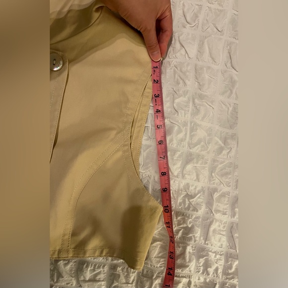 Rare Escada Beige Double Breasted Cropped Sleeveless Trench Jacket w/ Hood - Picture 13 of 13